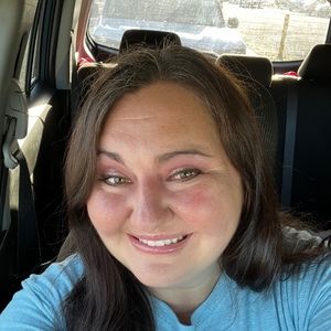 Meet your Posher, Lacey